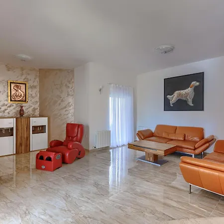 Dzana By Interhome * Mednjan