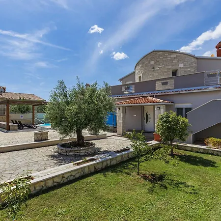 Dzana By Interhome Villa