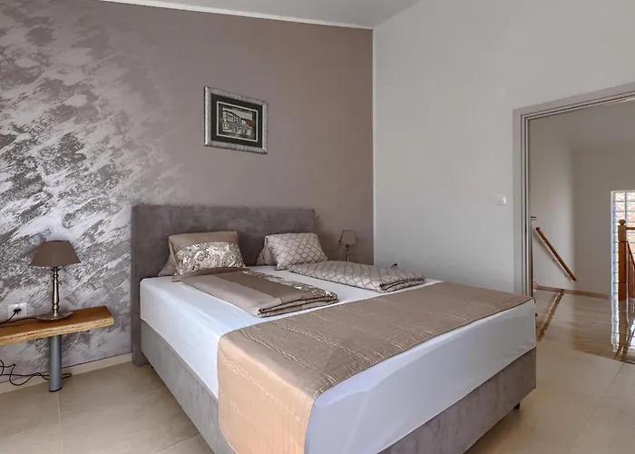 Villa Dzana By Interhome