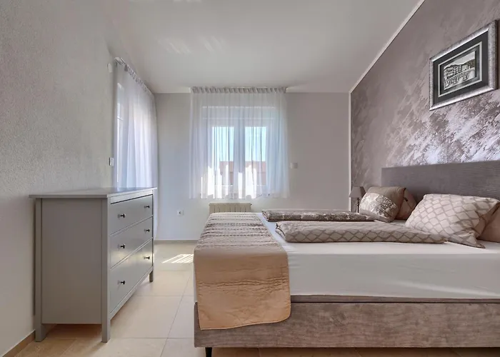 Villa Dzana By Interhome Mednjan