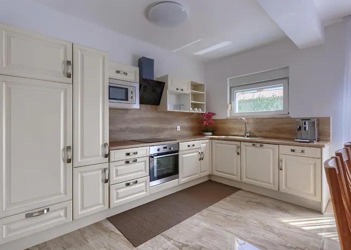 Dzana By Interhome Villa
